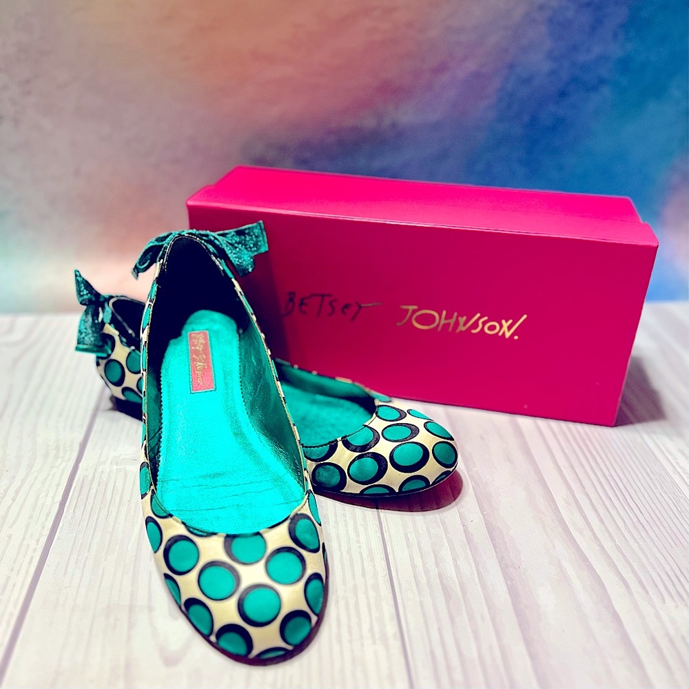 Vintage Betsey Johnson Satin Polka Dot ‘Crescent” Flats - Size 7.5